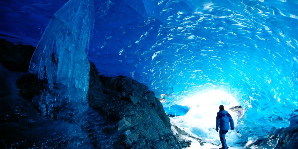 อุโมงค์น้ำแข็งอลาสก้า (Alaska caves) | ไทยน้ำแข็งหลอด